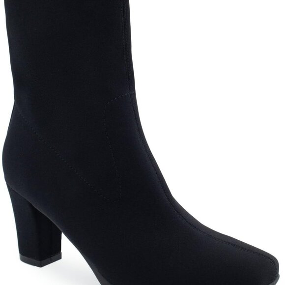 Stylish Calf High Womens Ankle Booties in Black Suede with Comfort Features - Picture 2 of 8